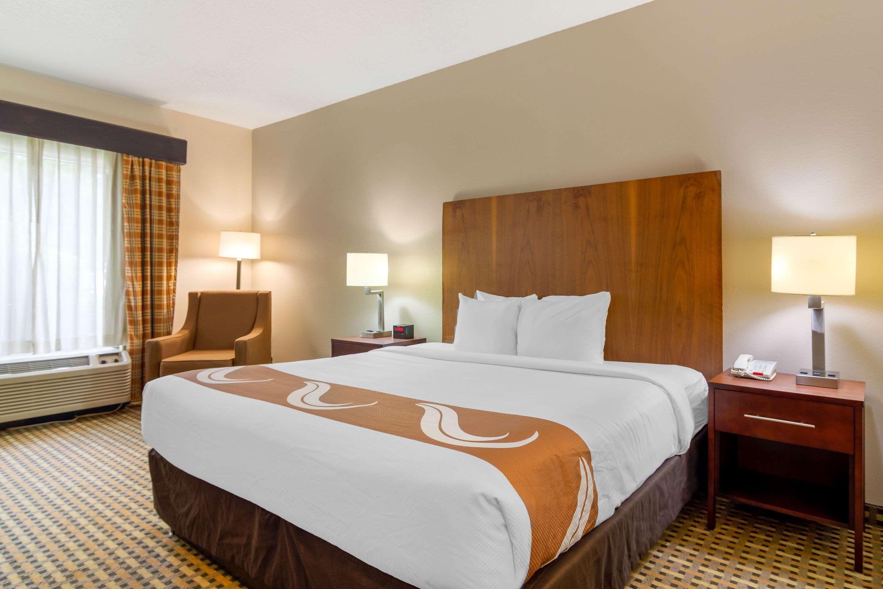 Quality Inn & Suites Decatur - Atlanta East Lithonia Exterior photo