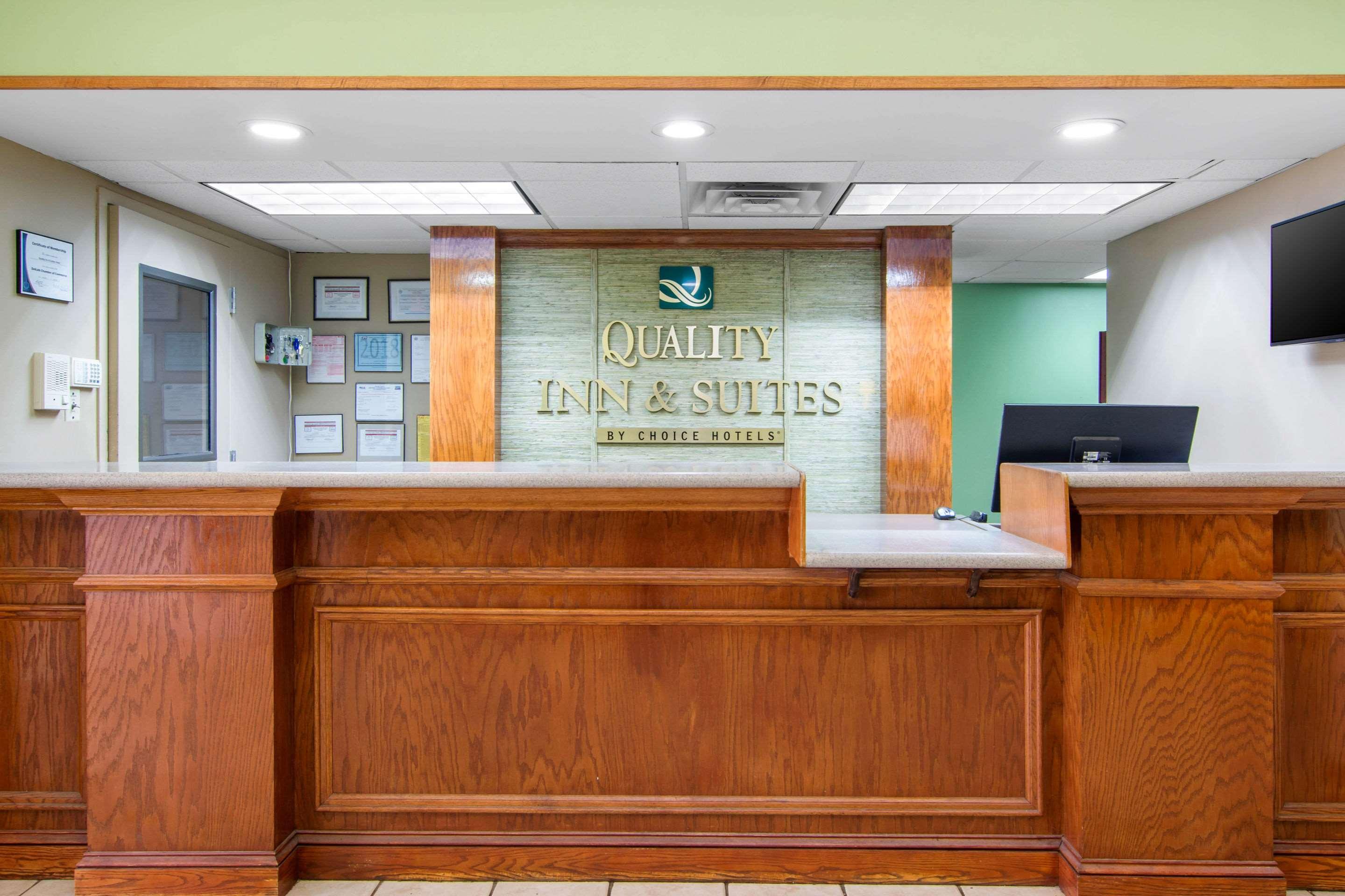 Quality Inn & Suites Decatur - Atlanta East Lithonia Exterior photo